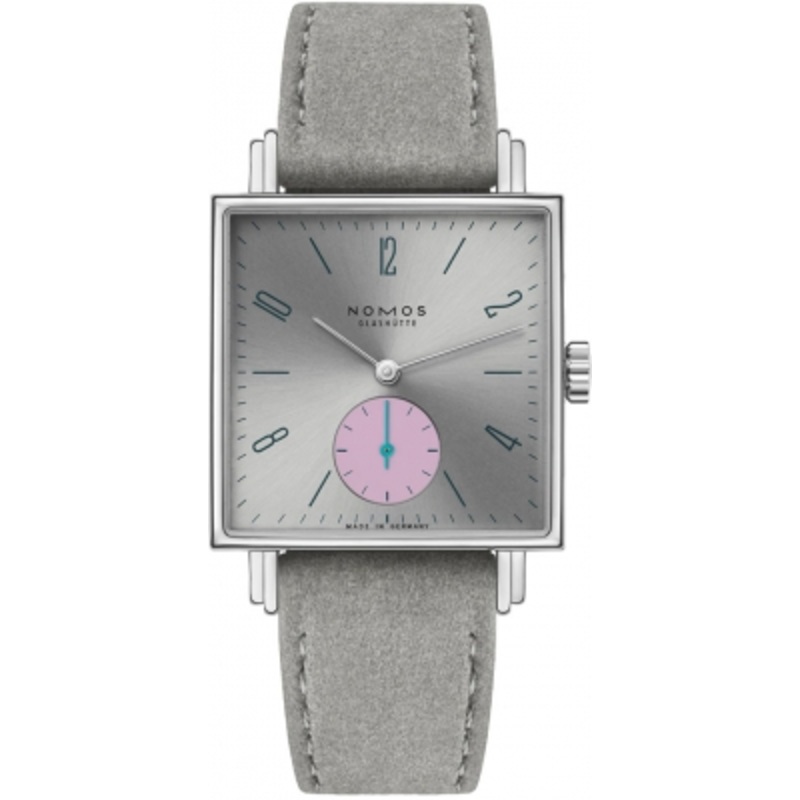 427   Nomos Glashutte Tetra 29.5mm Square Midsize Watch