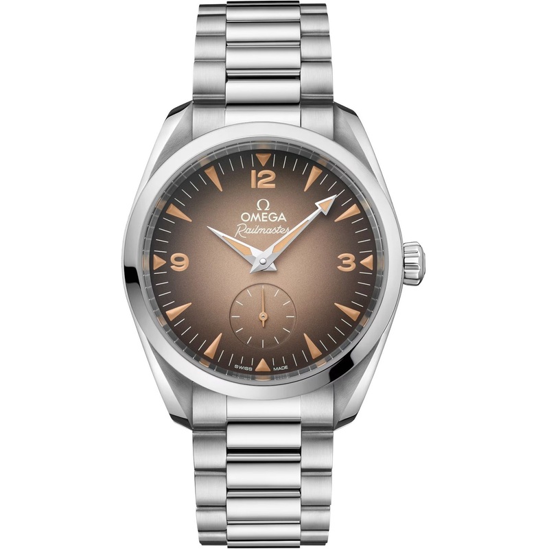 Omega 235.10.38.20.13.001 Railmaster on Bracelet