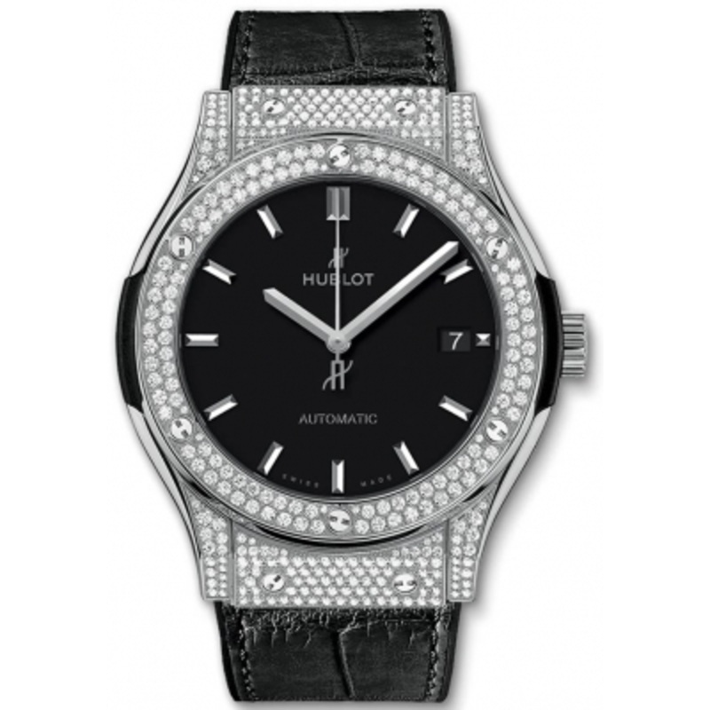 542.nx.1171.lr.1704 Hublot Classic Fusion Automatic Titanium 42mm Mens Watch