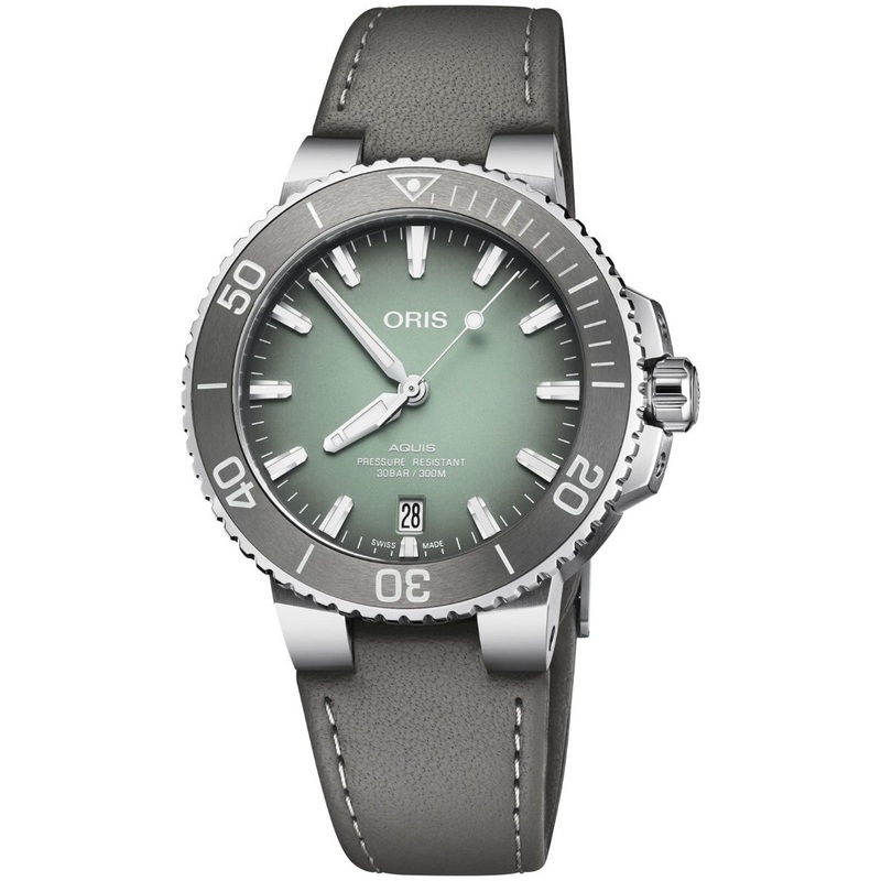 Oris Aquis Date Mint